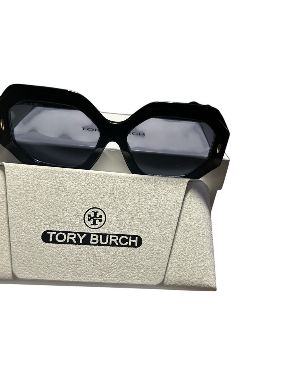 Tory Burch Women's Oversized Square Sunglasses - black(fashion eye wear) - Picture 12 of 15